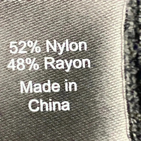 LANE BRYANT WO SIZE 1X BLACK ZIP FRONT SWEATER GOOD CLEAN CONDITION ZIP FRONT - Picture 7 of 10